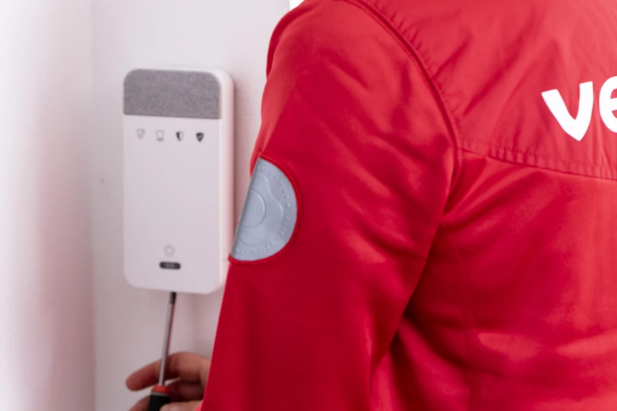 Installere alarmpakke